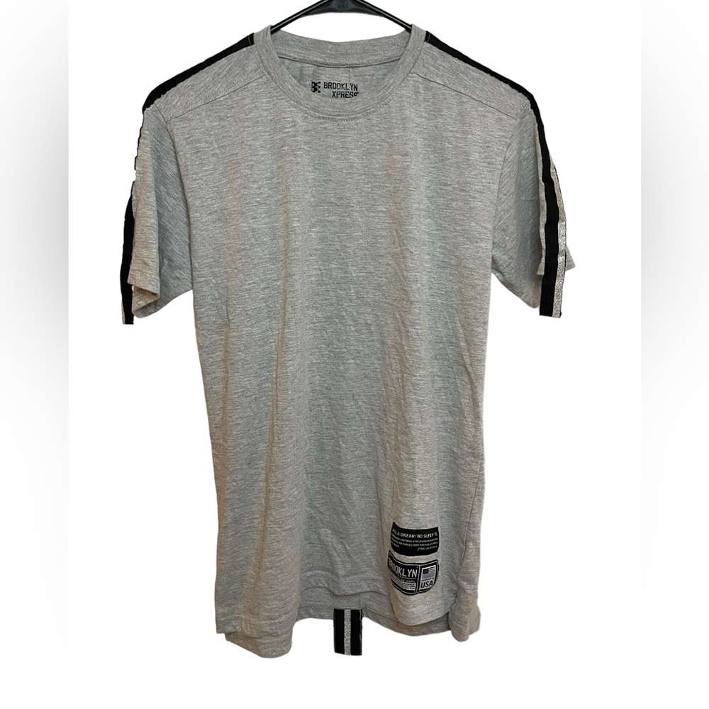 Brooklyn Xpress Casual TSHIRT With Black And Silver Accents Size Large 14/16 EUC